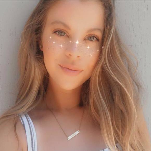 zoeyleeann